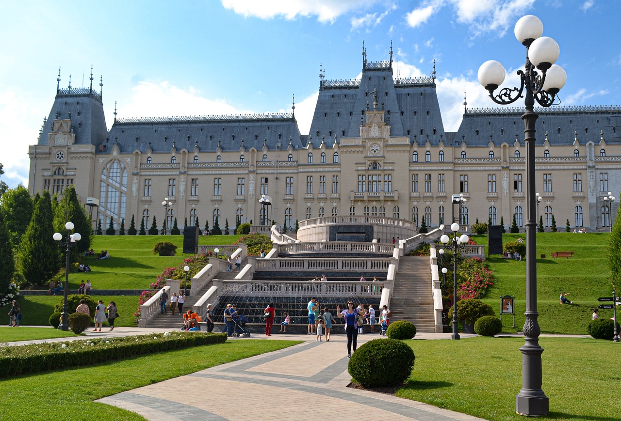 Iasi - Palatul Culturii
